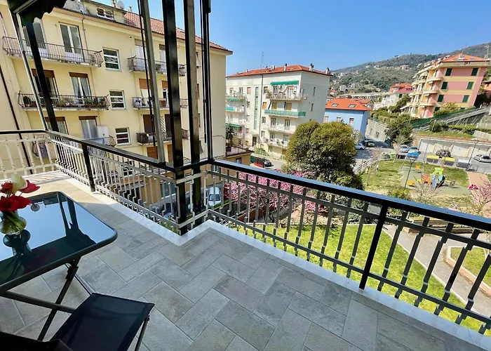 -quadrilocale In Centro-vicino Apartman