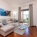 Daire -quadrilocale In Centro-vicino Varazze