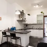 -quadrilocale In Centro-vicino Varazze