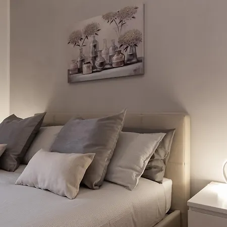 Apartament -quadrilocale In Centro-vicino *