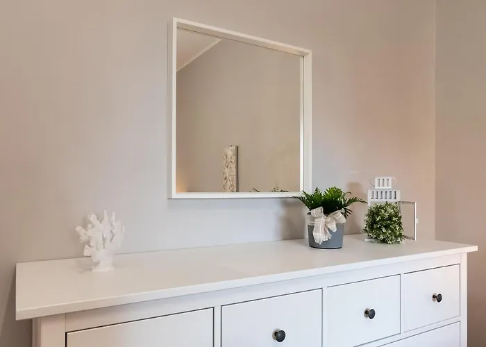 -quadrilocale In Centro-vicino 아파트 바라체