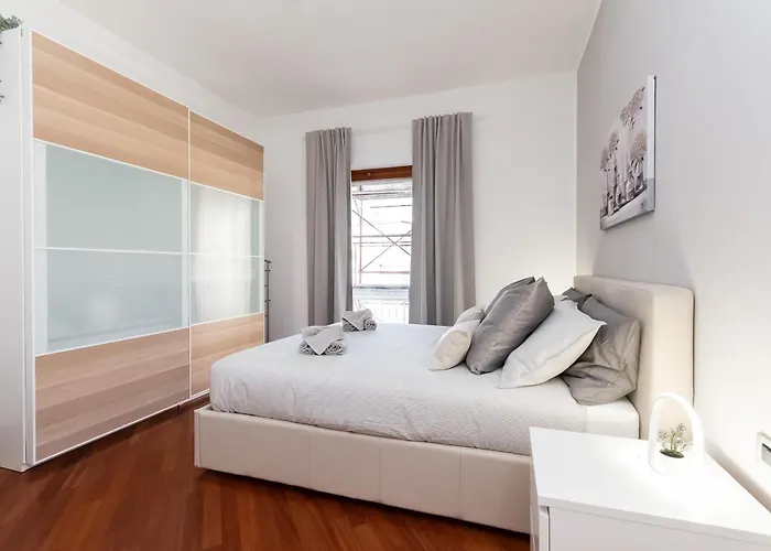 -quadrilocale In Centro-vicino 아파트 바라체